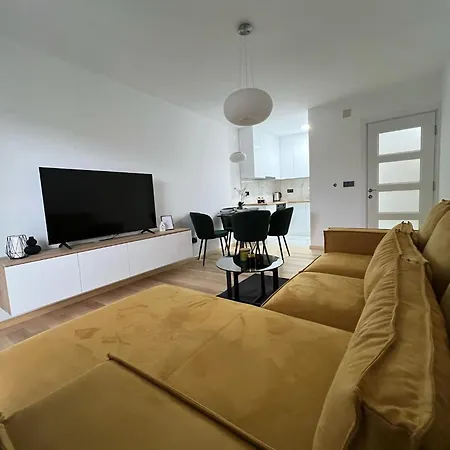 Apartment Max Stan Na Dan *